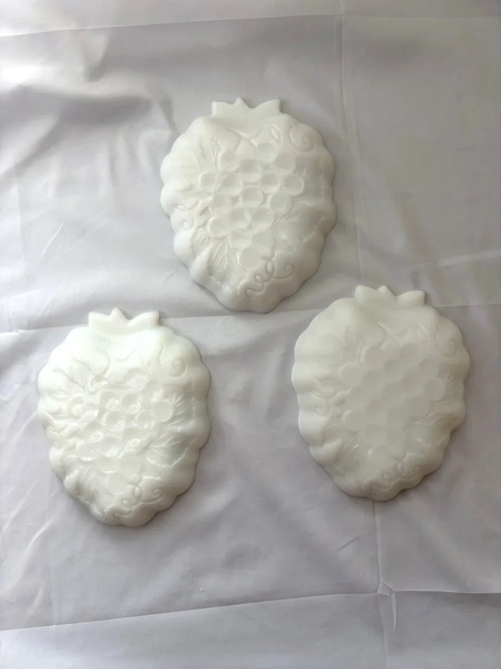 Vintage Milk Glass Grape & Leaf Dishes Set of 3 Embossed Scalloped Fruit Shape